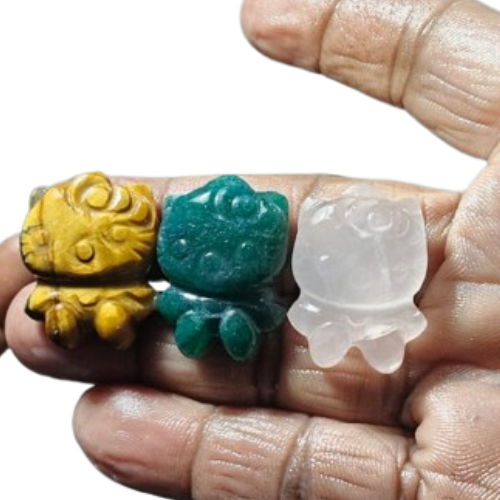 crystal, this exquisite figurine captures the fierce elegance and majestic spirit of the tiger—an iconic symbol of strength, courage, and protection in many.